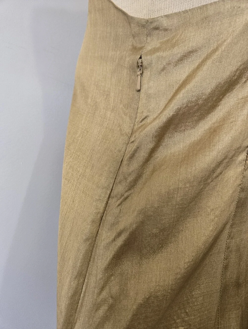 Eileen Fisher 100% Silk Shimmery Tan-Gold Camisole Top. Size XS - Picture 8 of 12